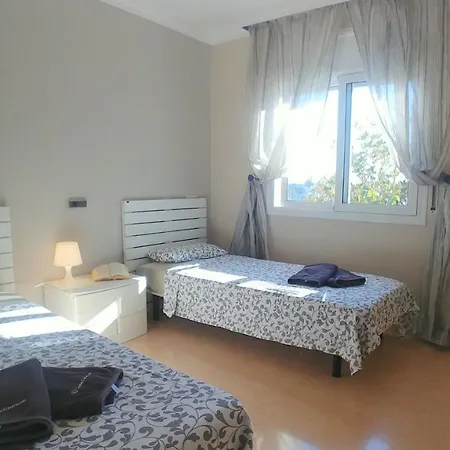 Sleeps 10 Pool Wifi Villa Lloret de Mar